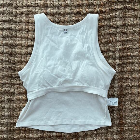 Uniqlo Cropped Built-In Bra Tank Top White Ribbed Size M Like New - Picture 6 of 8